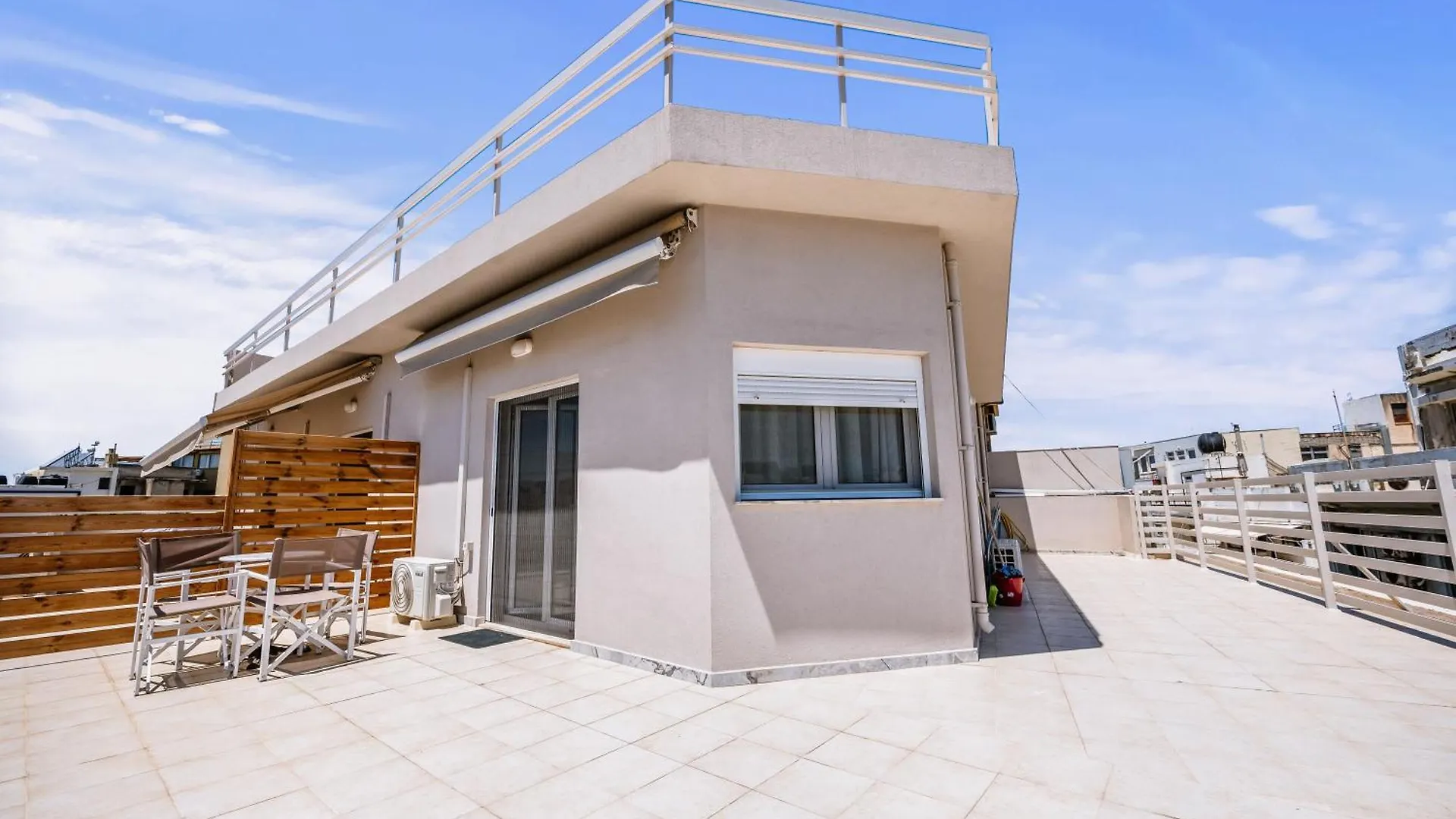 Cityview 2 Fully Equipped Apt By Hospi كاندية